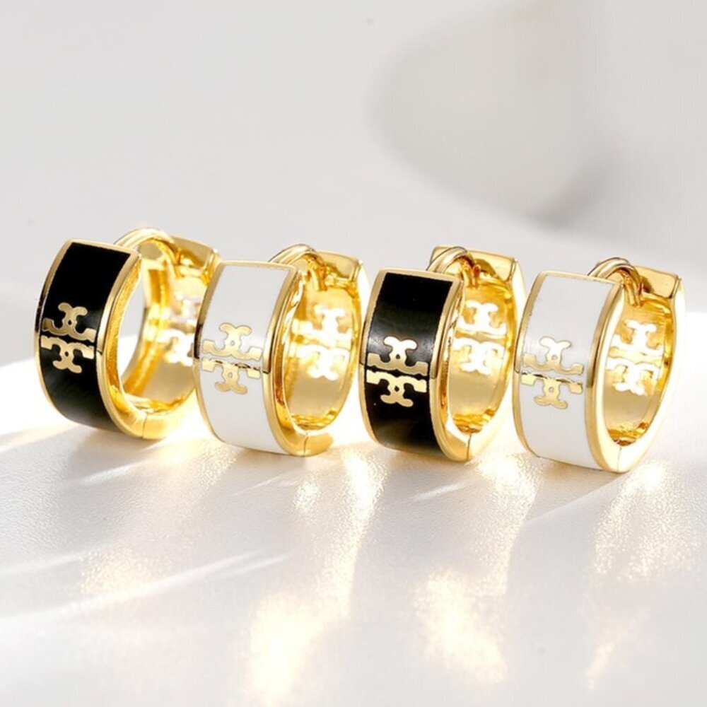 NEW 18K Yellow Gold Tory Burch Icon Black Enamel Huggie Earrings Homage